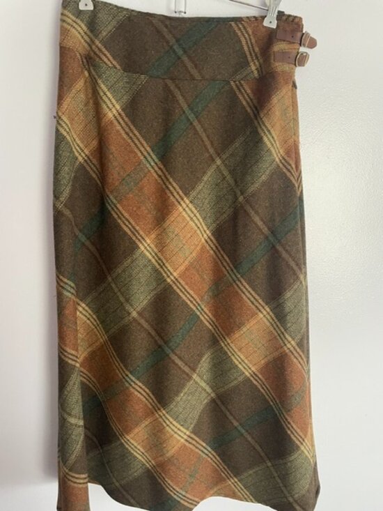 Lauren Ralph Lauren Dresses & Skirts - Vintage Lauren Wool, plaid, fully lined, side zip skirt, Size 4